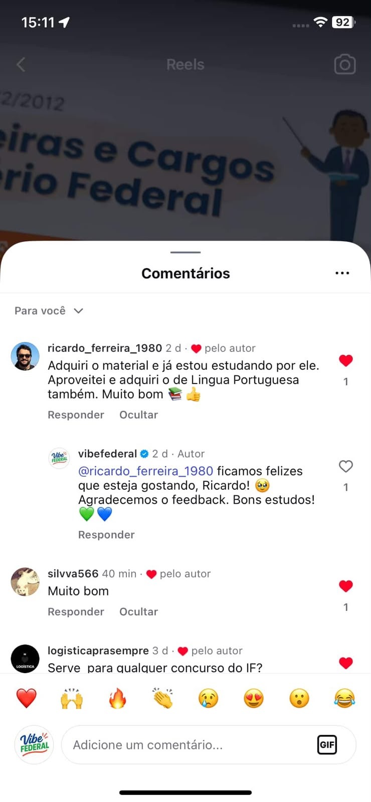 Print de comentário no Instagram: aluno conta que adquiriu o material e também o de Língua Portuguesa